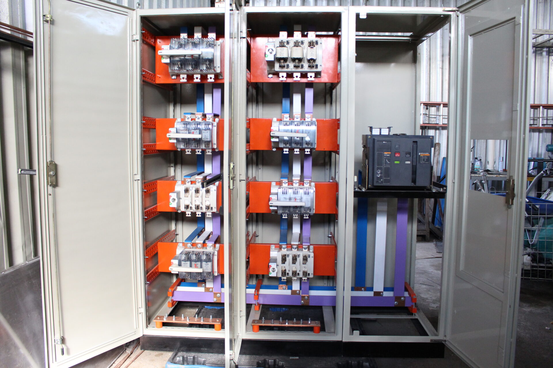 Instalações, Paineis, Projetos e Laudos Elétricos